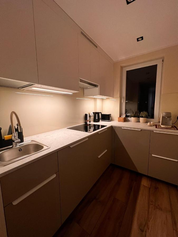 Apartament Harmony Tychy Esterno foto