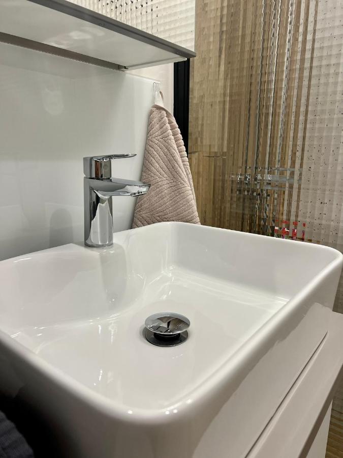 Apartament Harmony Tychy Esterno foto
