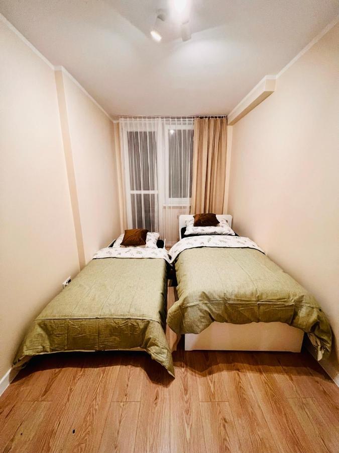 Apartament Harmony Tychy Esterno foto
