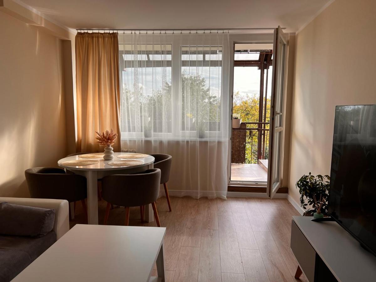 Apartament Harmony Tychy Esterno foto