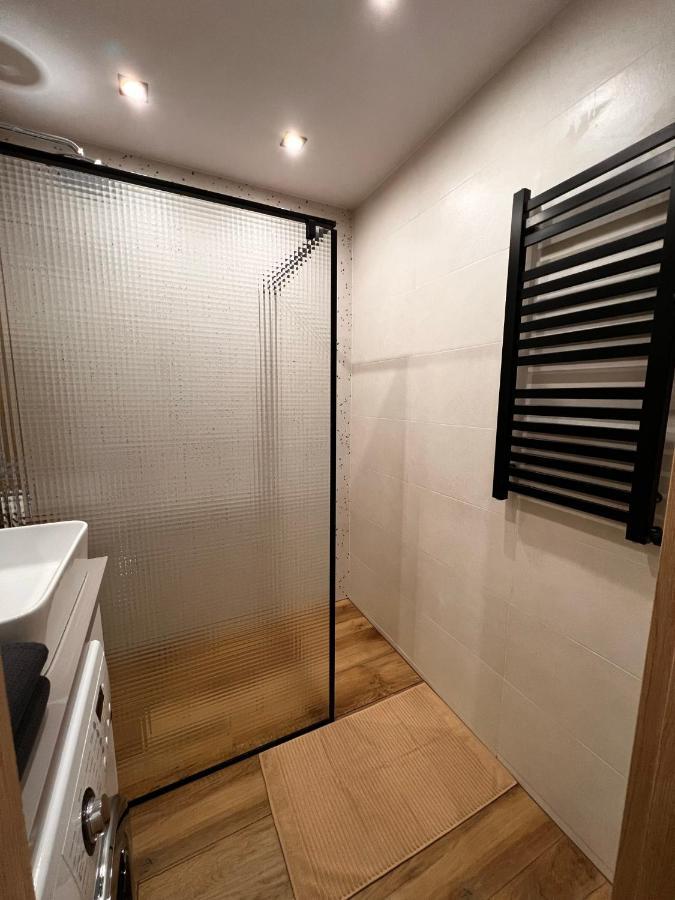 Apartament Harmony Tychy Esterno foto